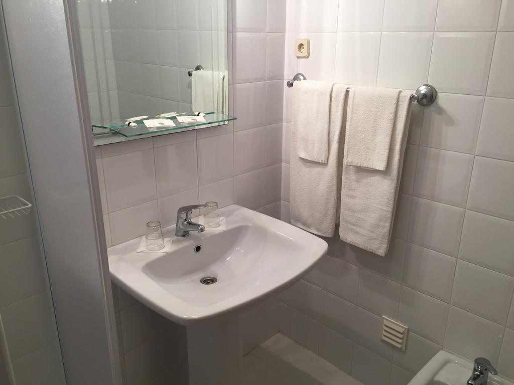 圣马蒂纽·杜·波特 Granada Holidays旅馆 客房 照片